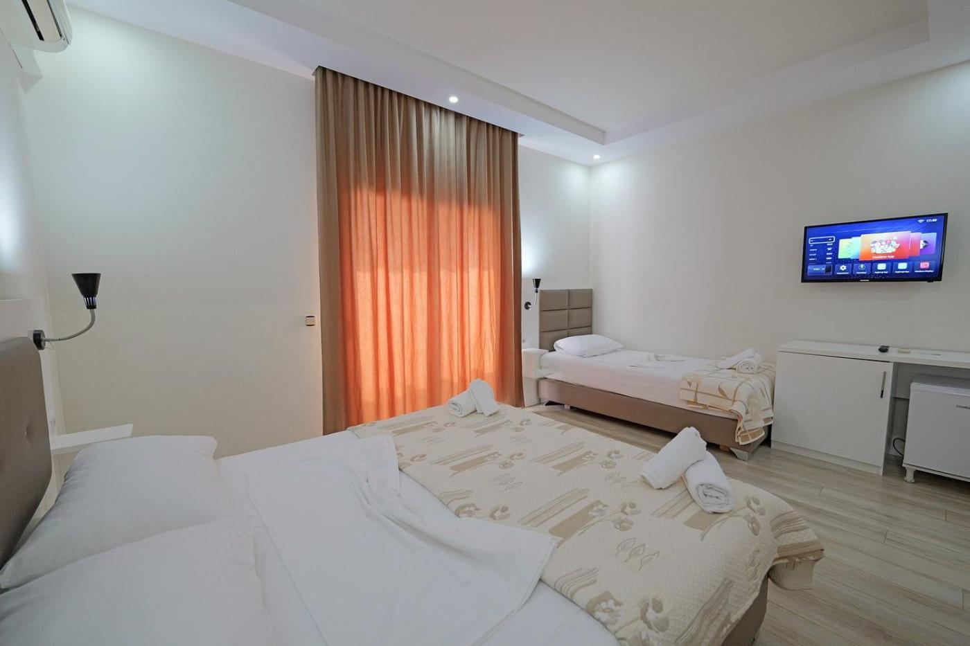 Helia Seaside Hotel ساراندا المظهر الخارجي الصورة