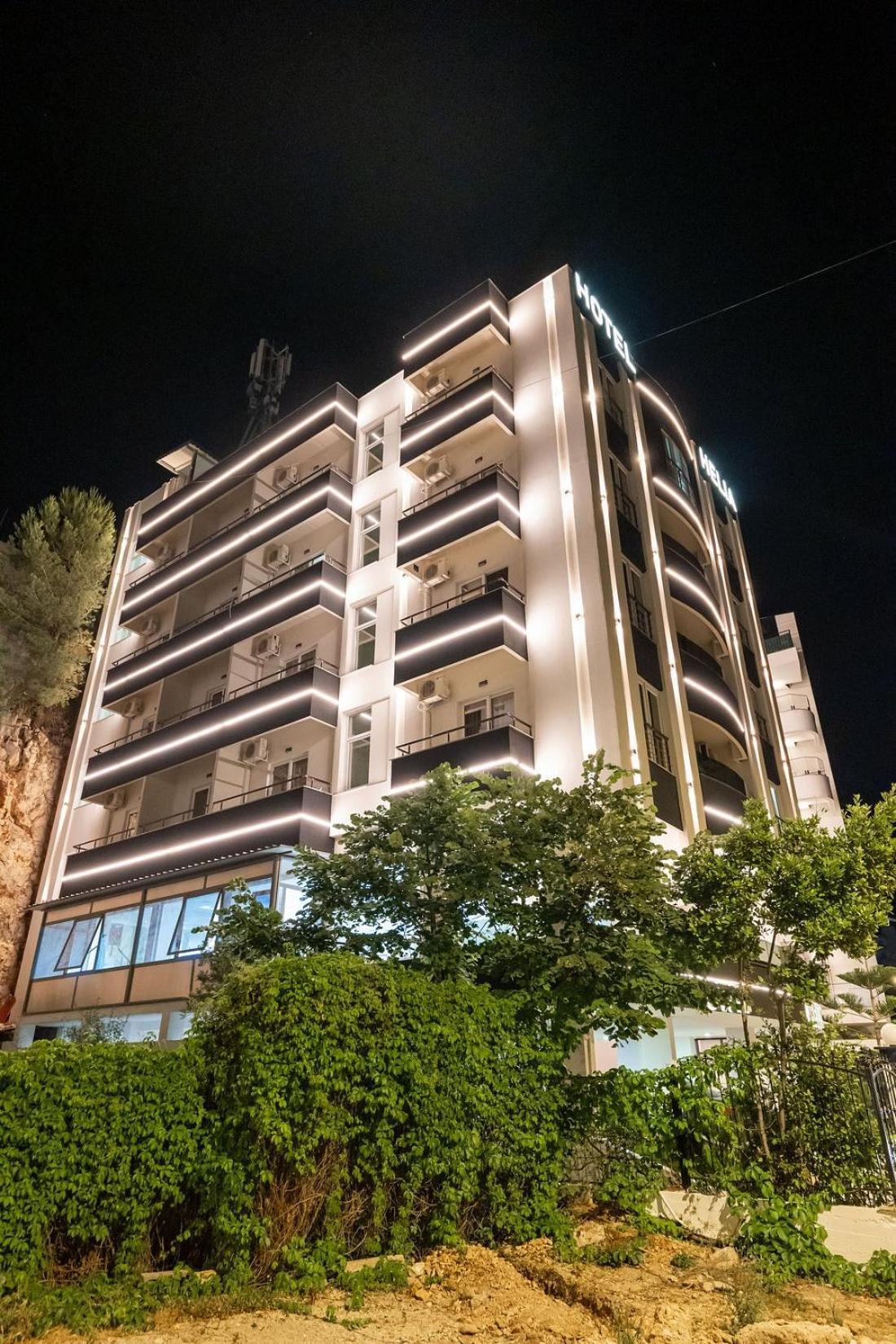 Helia Seaside Hotel ساراندا المظهر الخارجي الصورة