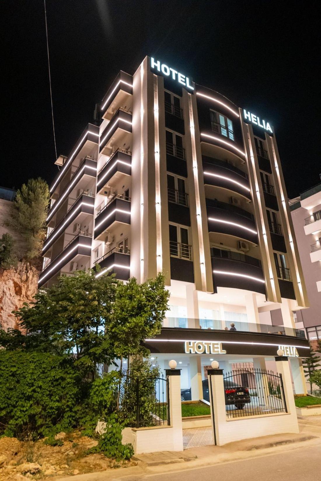 Helia Seaside Hotel ساراندا المظهر الخارجي الصورة