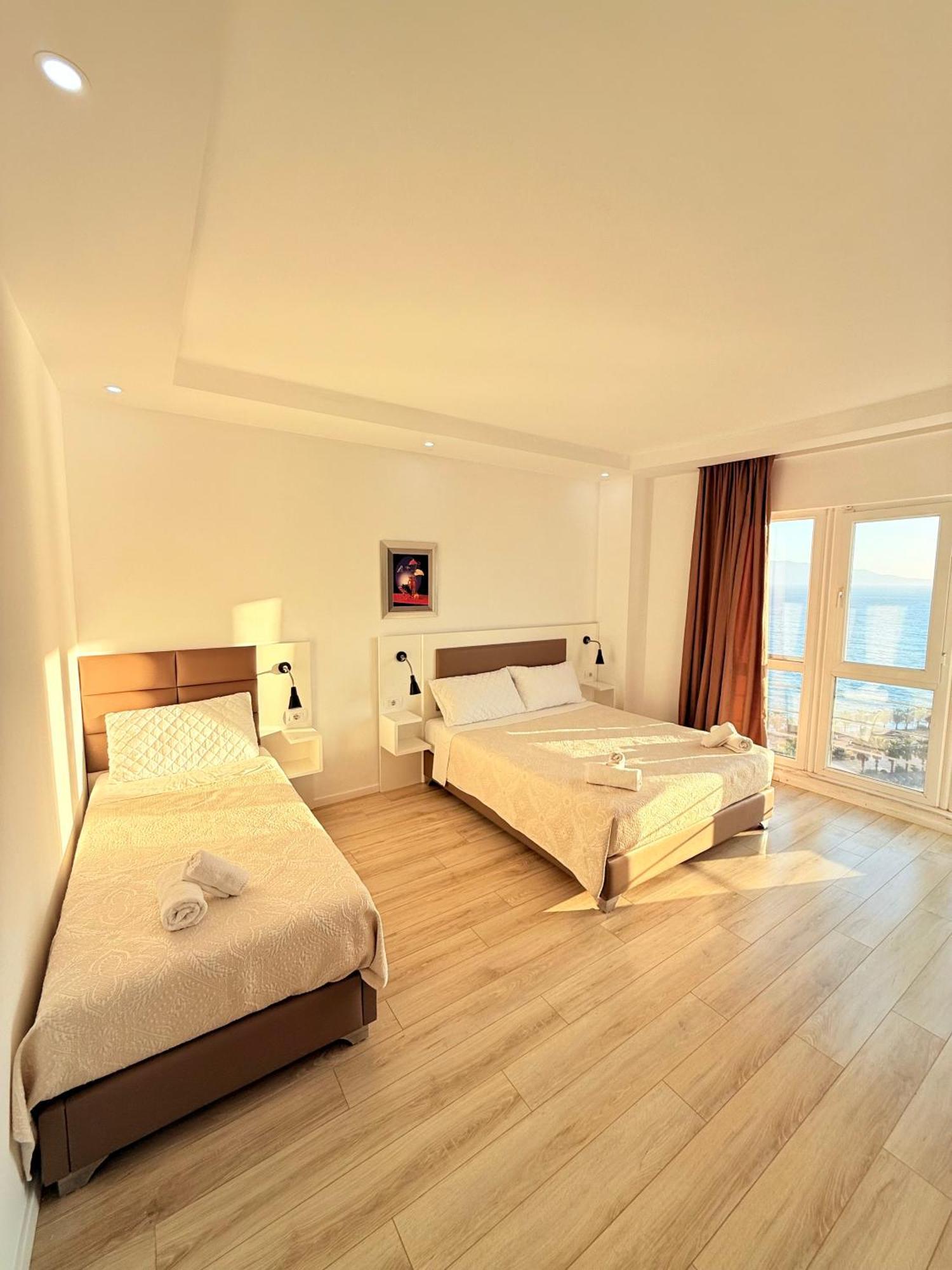 Helia Seaside Hotel ساراندا المظهر الخارجي الصورة