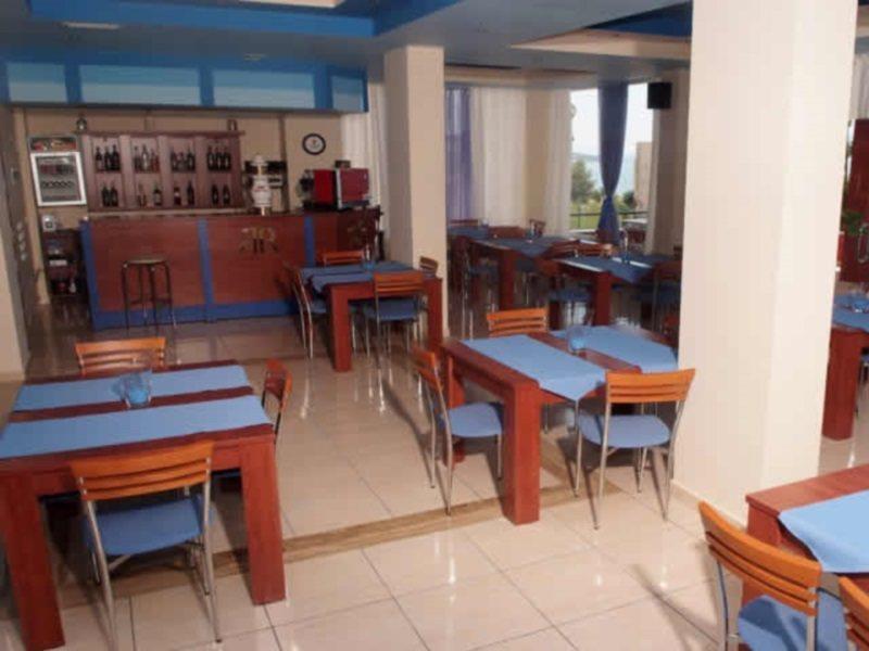 Helia Seaside Hotel ساراندا المظهر الخارجي الصورة